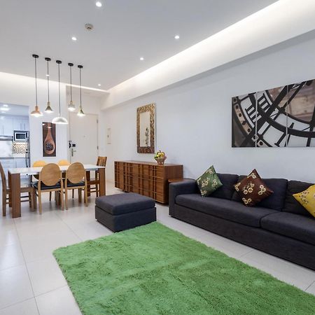 New 2Br Of 86Sqm With Parking & Netflix In Bgc Apartman Manila Kültér fotó
